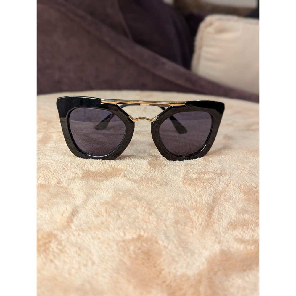 Sexy Retro Black &‎ Gold Cat Eye Sunglasses Women's